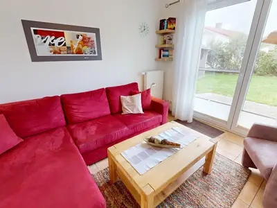 Strandnahes Ferienhaus für 4 Personen und Hund mit Garten, Sauna und Kamin