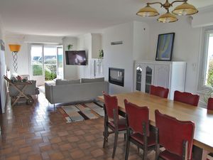 23515377-Ferienhaus-8-Penmarch-300x225-1