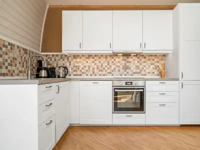 Ferienhaus Solveig - Kugelhaus am Tollensesee - vollausgestattete Küche