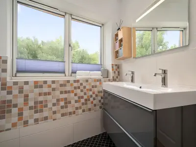 Ferienhaus Eos - Kugelhaus am Tollensesee - Tageslichtbad