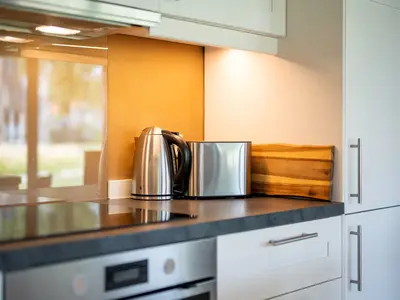 Ferienhaus Phoebe - Kugelhaus am Tollensesee - vollausgestattete Küche