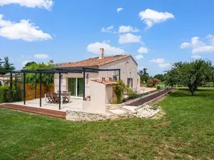 Ferienhaus für 6 Personen (75 m²) in Pernes-les-Fontaines