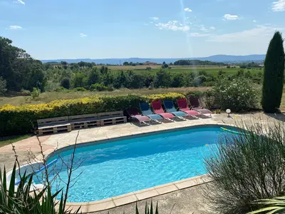 PoolOfHouse