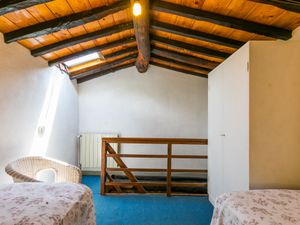 23848853-Ferienhaus-6-Pescia-300x225-2