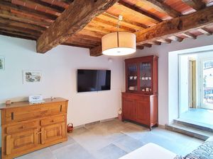 23670930-Ferienhaus-4-Pescia-300x225-3