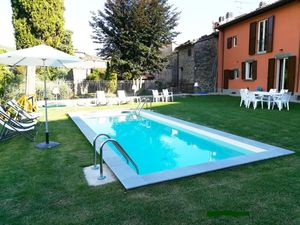 23918685-Ferienhaus-12-Pescia-300x225-2