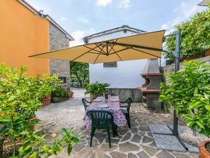 23849114-Ferienhaus-6-Pescia-300x225-4