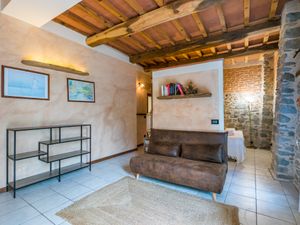 23858997-Ferienhaus-10-Pescia-300x225-3