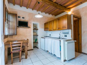 23858997-Ferienhaus-10-Pescia-300x225-5