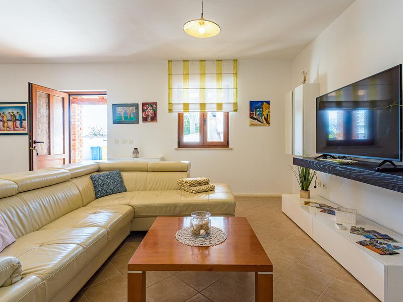 23750447-Ferienhaus-6-Petehi-800x600-2