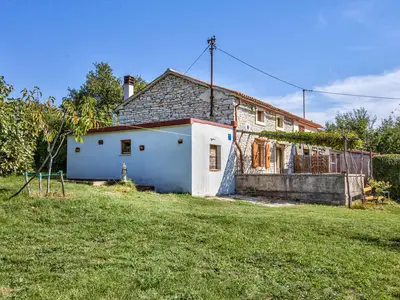 Ferienhaus für 3 Personen (85 m²) in Petehi 4/10