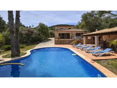 PoolOfHouse