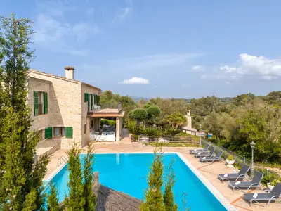 PoolOfHouse