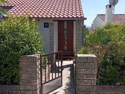 Ferienhaus für 4 Personen (44 m²) in Petrčane 5/10