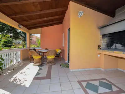 Ferienhaus für 6 Personen (60 m²) in Petrčane 2/10