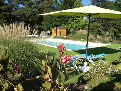 PoolOfHouse