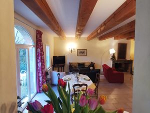 23553728-Ferienhaus-4-Pézenas-300x225-2