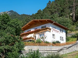 23847840-Ferienhaus-15-Pfunds-300x225-0