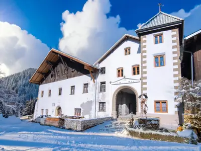 Außenseite Ferienhaus [Winter]