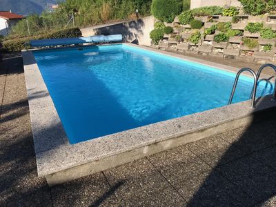 Gemeinschaftspool der kleinen Anlage.
Insgesamt 7 Parteien können den Pool nutzen. 