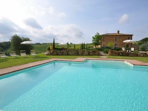 24029422-Ferienhaus-10-Pienza-300x225-2