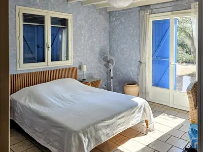 bed