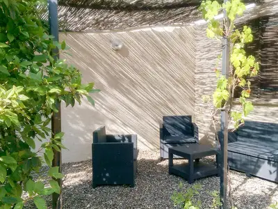 outside outside