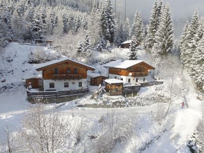 Außenseite Ferienhaus [Winter]