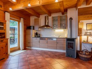 23895184-Ferienhaus-22-Piesendorf-300x225-5