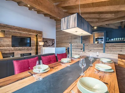 DiningRoom