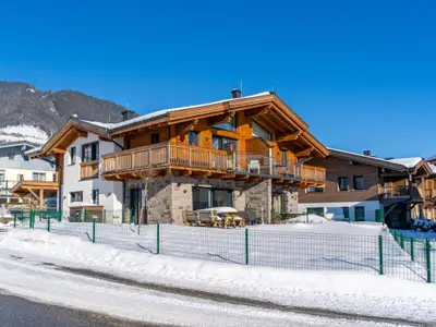 Außenseite Ferienhaus [Winter]