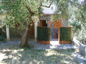 22766717-Ferienhaus-6-Pisciotta-300x225-2