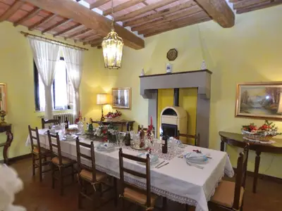DiningRoom