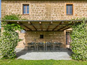 23850655-Ferienhaus-8-Pitigliano-300x225-2