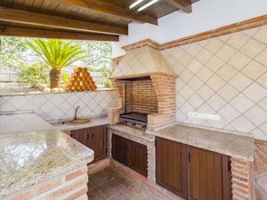 23283341-Ferienhaus-8-Pizarra-300x225-4