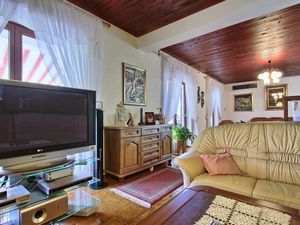 23917042-Ferienhaus-8-Pjescana Uvala-300x225-4