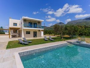 23488659-Ferienhaus-12-Plakias-300x225-1