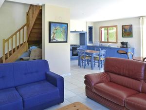 23289594-Ferienhaus-4-Planguenoual-300x225-1