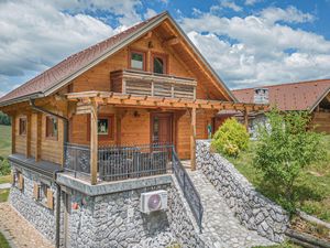 Ferienhaus für 6 Personen (90 m²) in Planina pri Sevnici