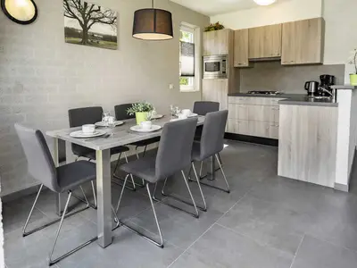 DiningRoom