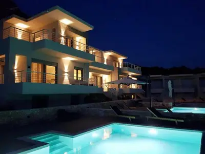Exterior view Pool