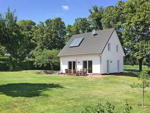 23290711-Ferienhaus-8-Plau am See-300x225-1