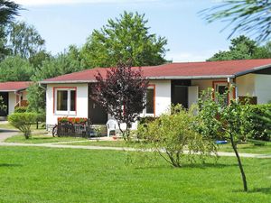 23290725-Ferienhaus-4-Plau am See-300x225-3