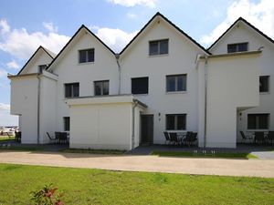 23279025-Ferienhaus-12-Plau am See-300x225-5