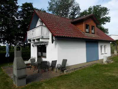 Haus Caroline 120 m vom Plauer See