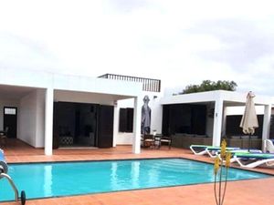 23468302-Ferienhaus-8-Playa Blanca-300x225-3