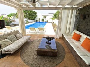 23554390-Ferienhaus-6-Playa Blanca-300x225-1