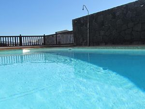 23318302-Ferienhaus-8-Playa Blanca-300x225-2