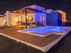 22409949-Ferienhaus-4-Playa Blanca-300x225-2