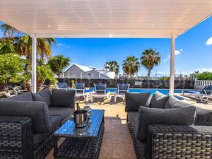 22925057-Ferienhaus-8-Playa Blanca-300x225-5